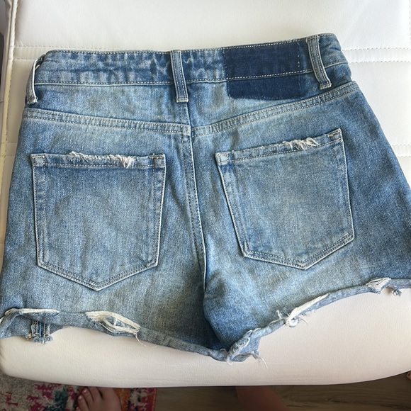 Flying monkey size 24 - Picture 2 of 2